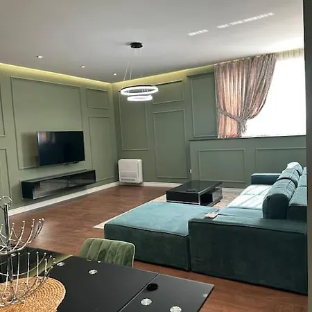 Green Apartment