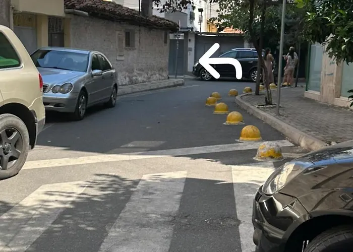 Green Apartment טיראנה